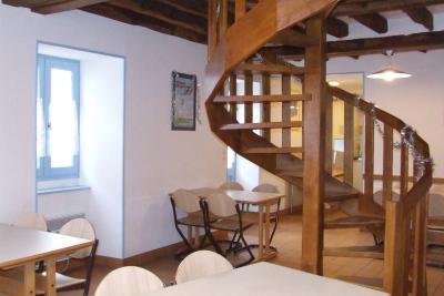 Gite-Le-Meunier-Escalier - Agrandir l'image 1 sur 7, fenêtre modale